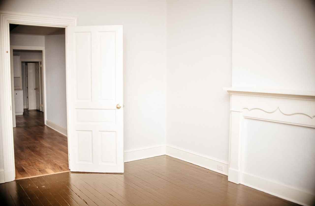 331 N 3rd St - Photo 2 of 38