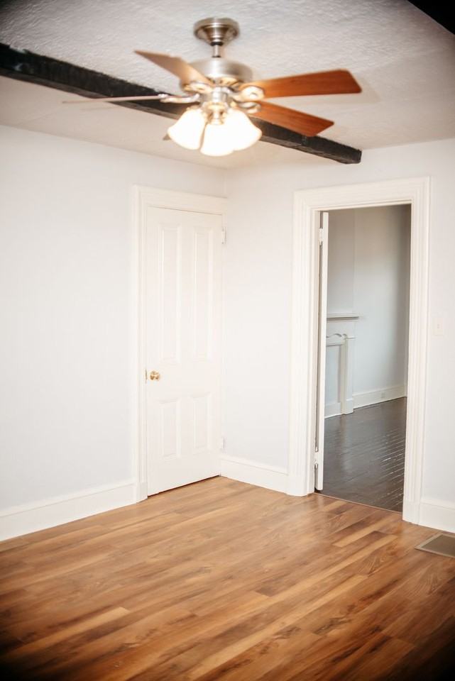 331 N 3rd St - Photo 7 of 38