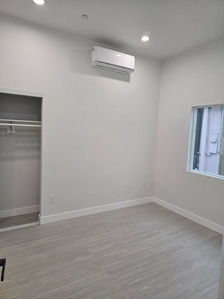 ARISTOCRAT - GARDEN GROVE - Photo 4 of 20