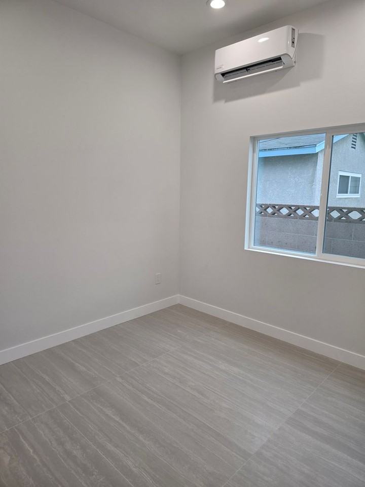 ARISTOCRAT - GARDEN GROVE - Photo 6 of 20