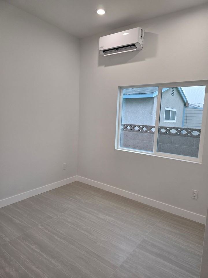 ARISTOCRAT - GARDEN GROVE - Photo 7 of 20