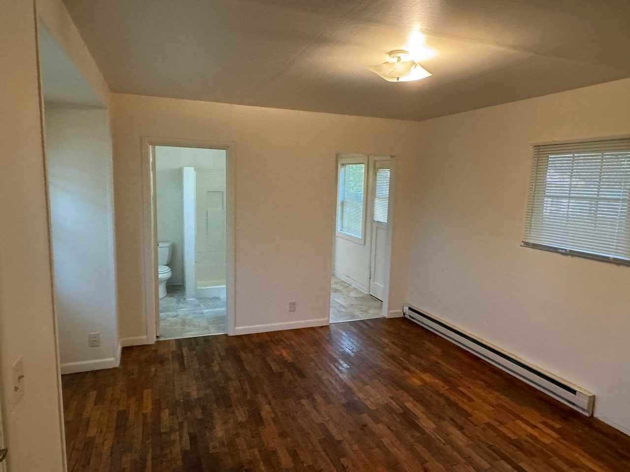 1653 Charnelton St #2 - Photo 5 of 15