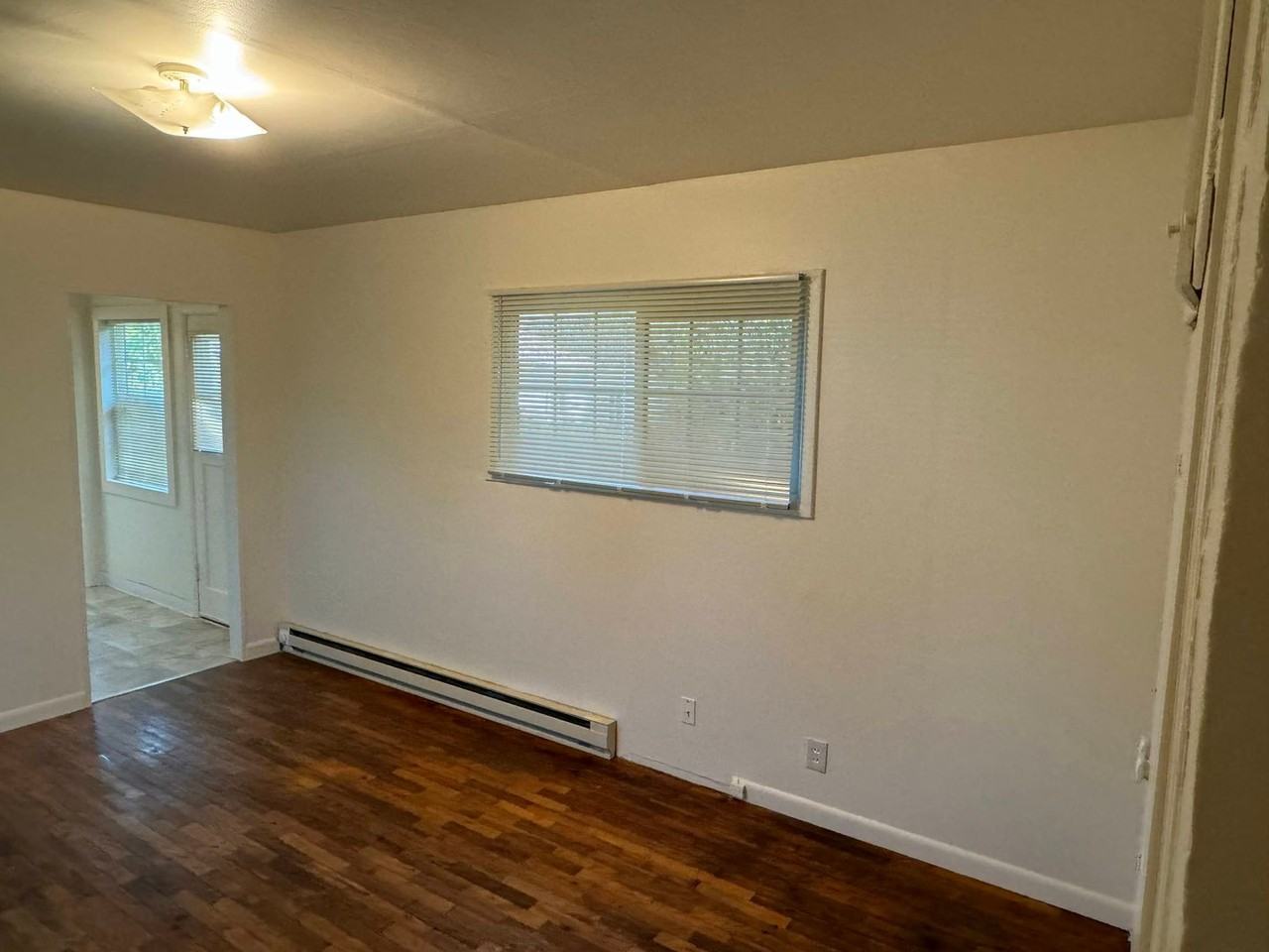 1653 Charnelton St #2 - Photo 6 of 15