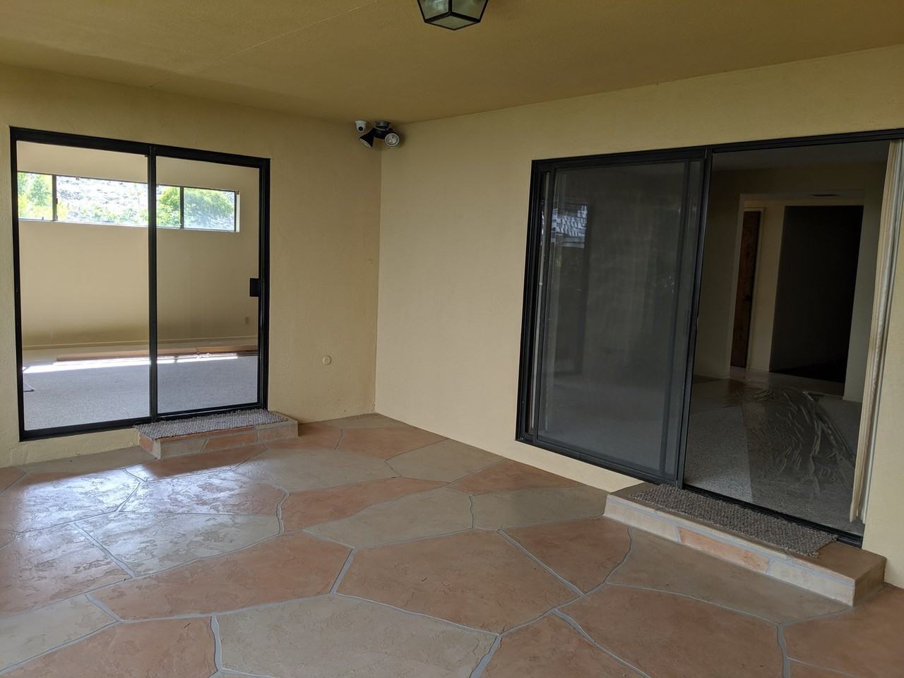 203 Patricia Ct - Photo 5 of 17