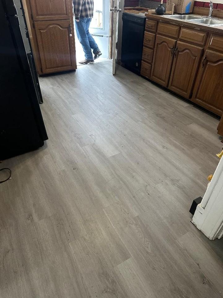 454 Augustine St - Photo 6 of 6