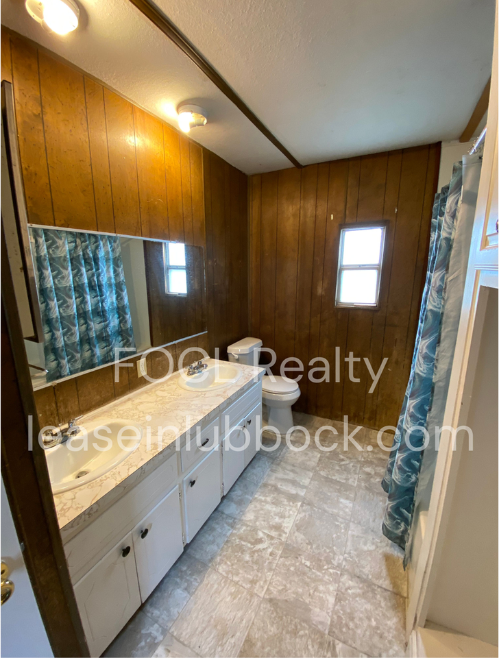 5505 E County Road 6550 - Photo 7 of 7