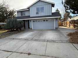 featured image of 20523 Peak Ave