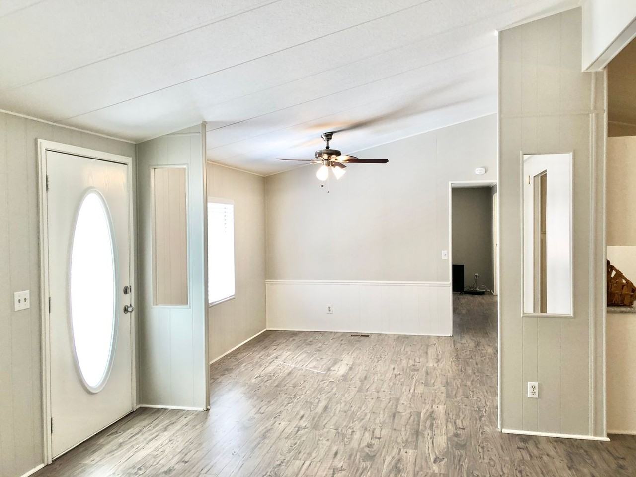 33259 Homestead Ln - Photo 4 of 50