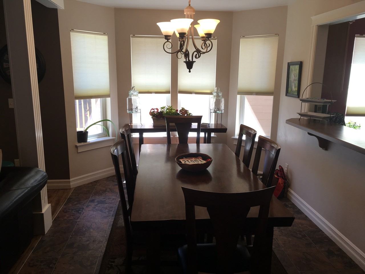 120 Bayberry Ln - Photo 4 of 23