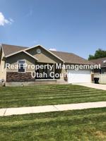 featured image of 749 N Devonshire Dr