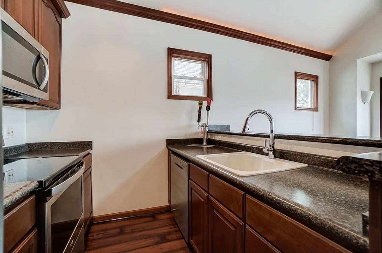 937 Highway Ave - Photo 5 of 16