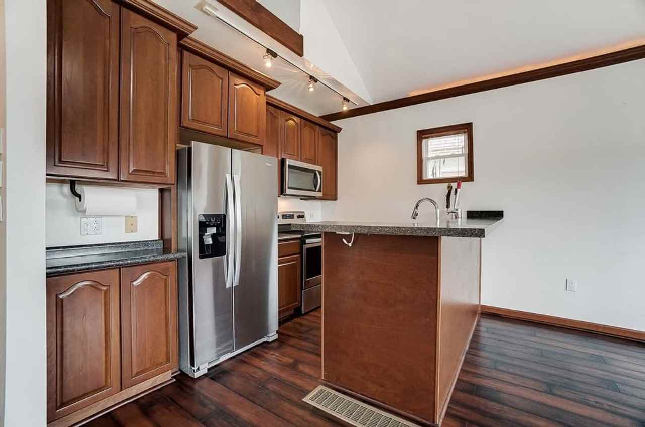 937 Highway Ave - Photo 7 of 16