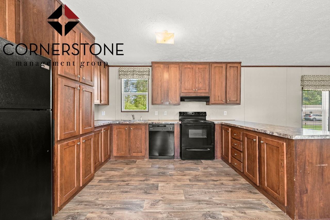 27848 Frindik Ln - Photo 4 of 15