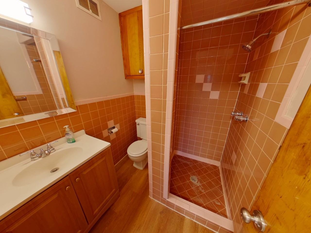 2122 S Chautauqua Ave - Photo 6 of 10