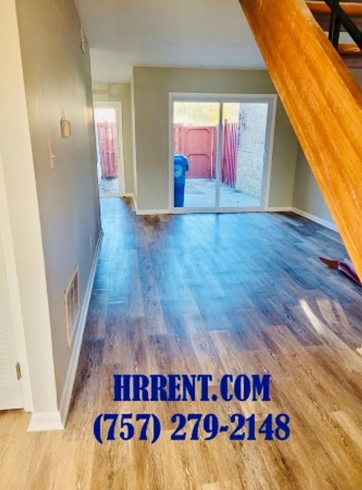 1362 Glyndon Dr - Photo 2 of 17