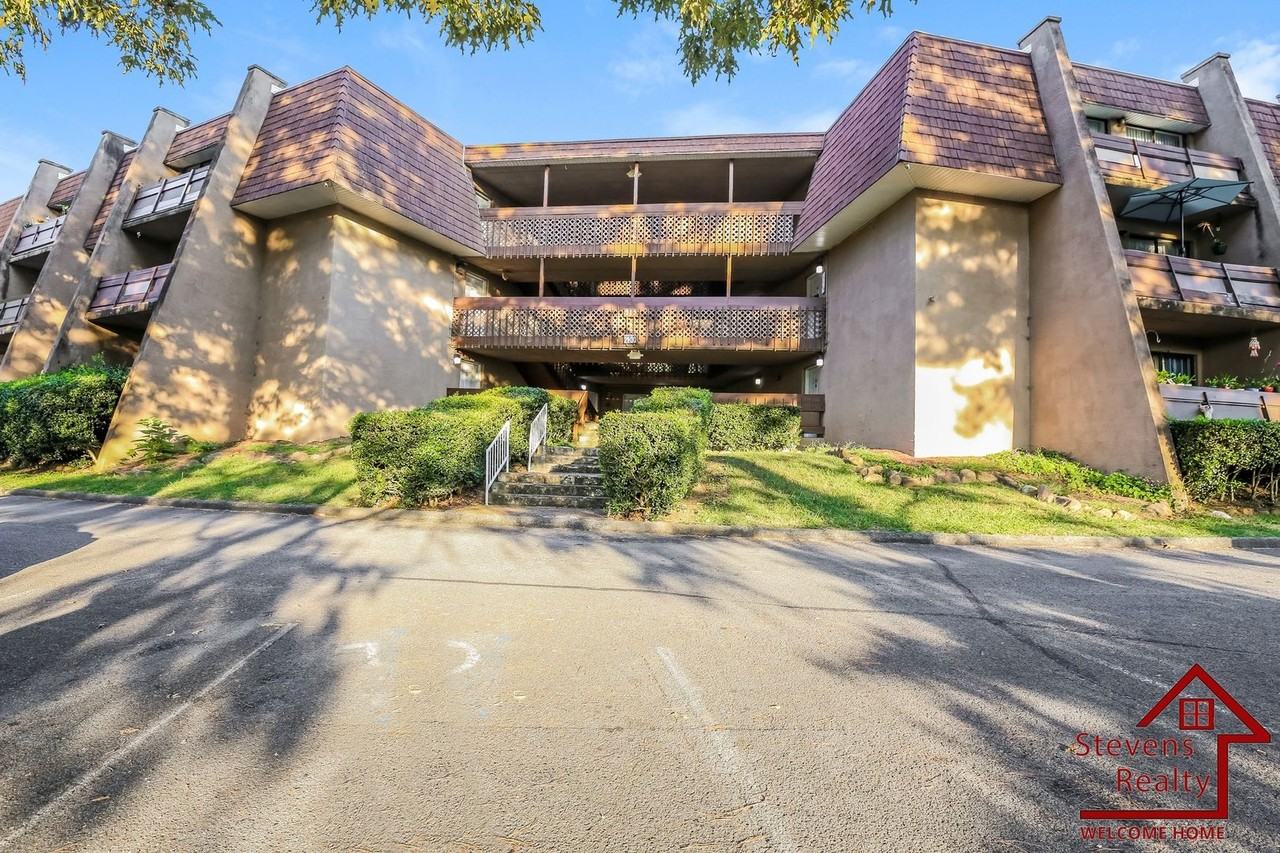 Ridge Terrace Apartments - Photo 2 of 42