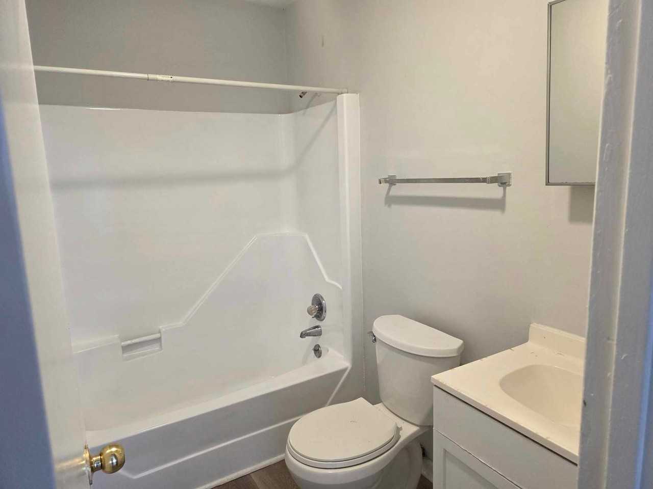 340 Atlantic Ave - Photo 6 of 9