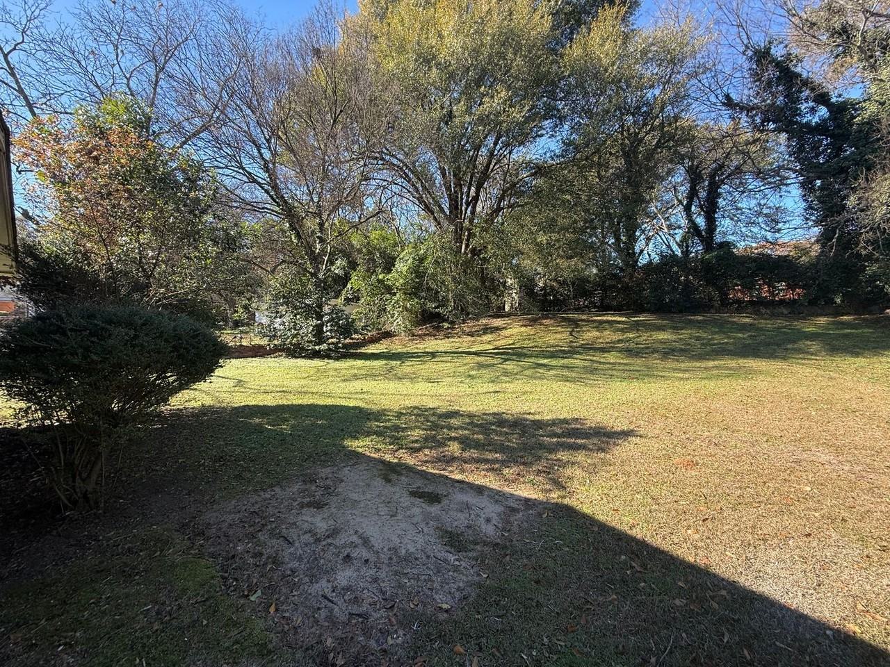 302 Nottingham Rd - Photo 5 of 12