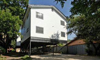 2027 3412-A Speedway 2027 - 2028 #2028 - Photo 1 of 1