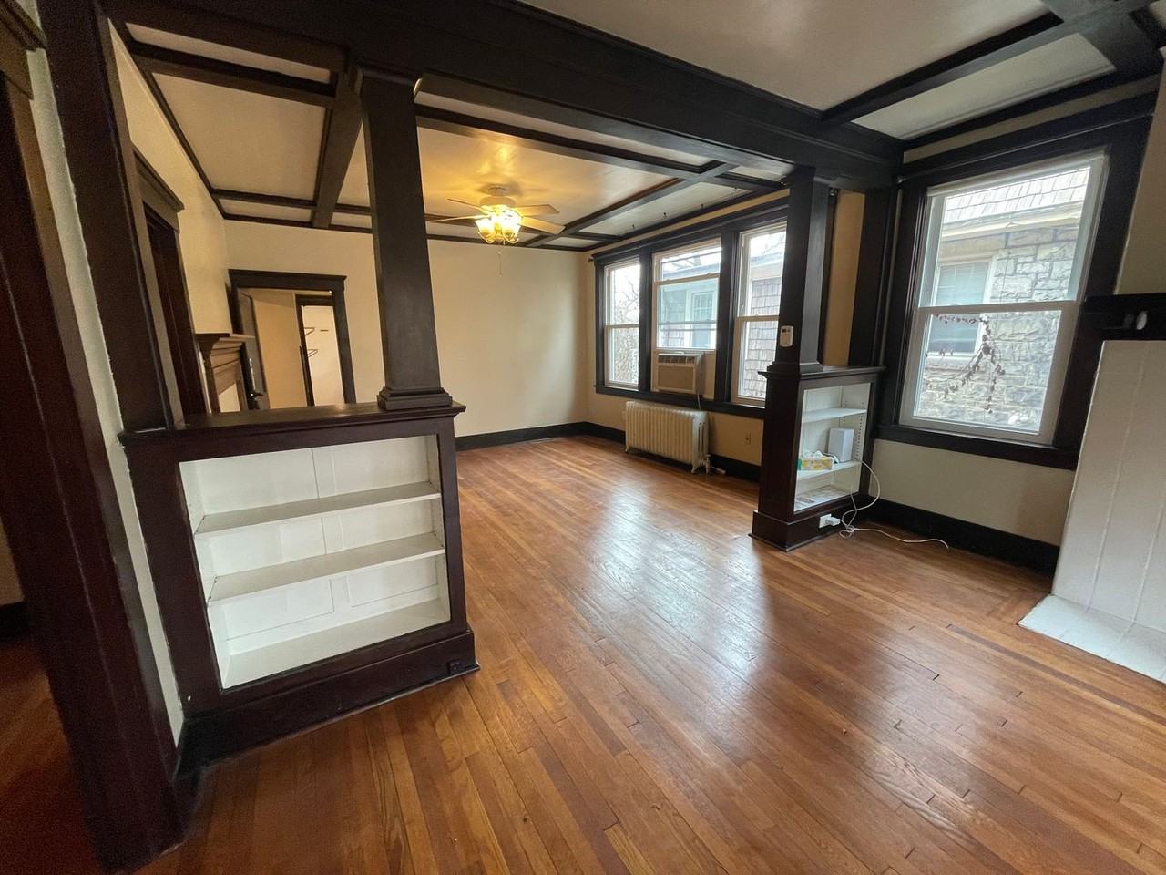 6621 Church Ave - Photo 6 of 23