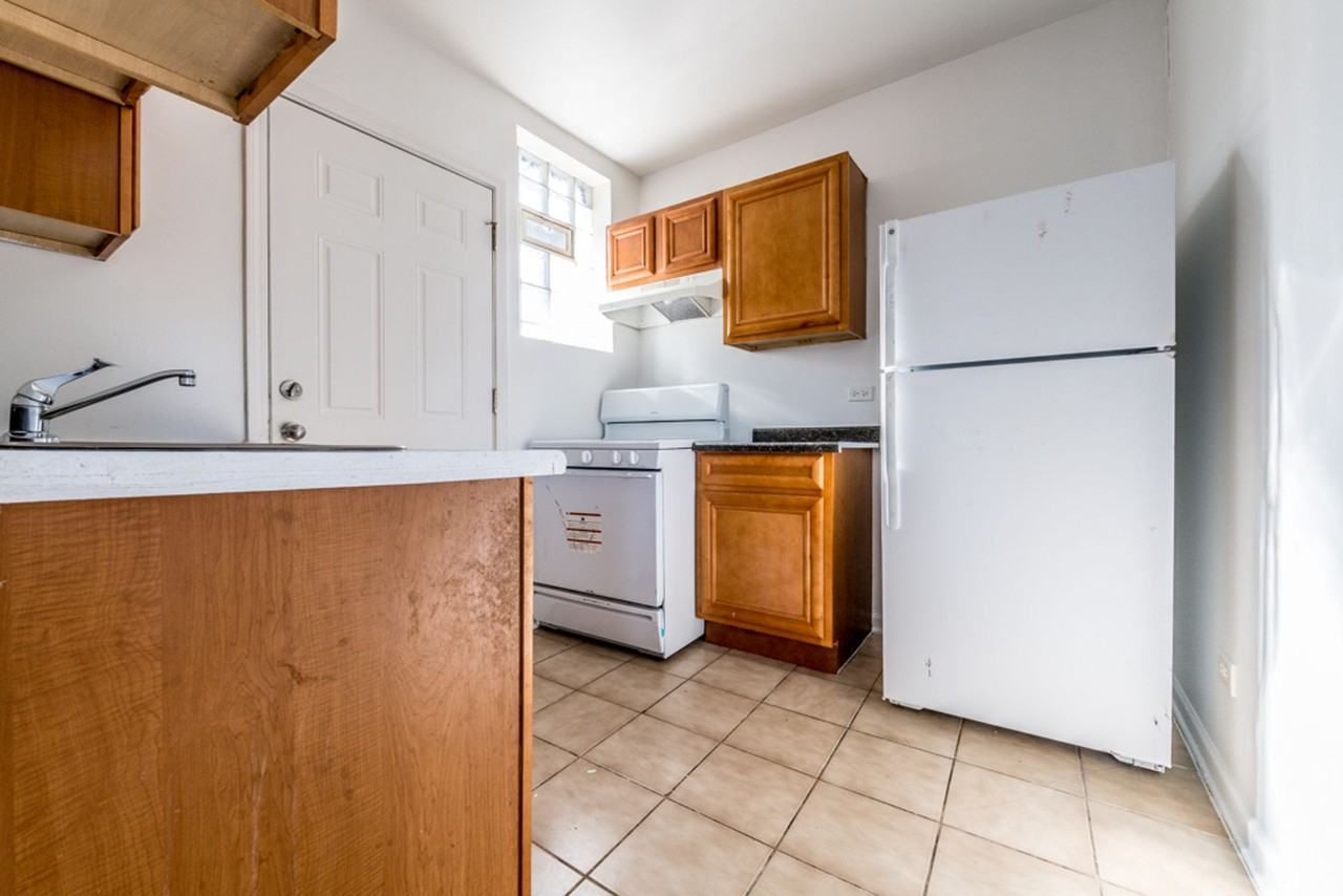 7701 S Stewart - Photo 3 of 15