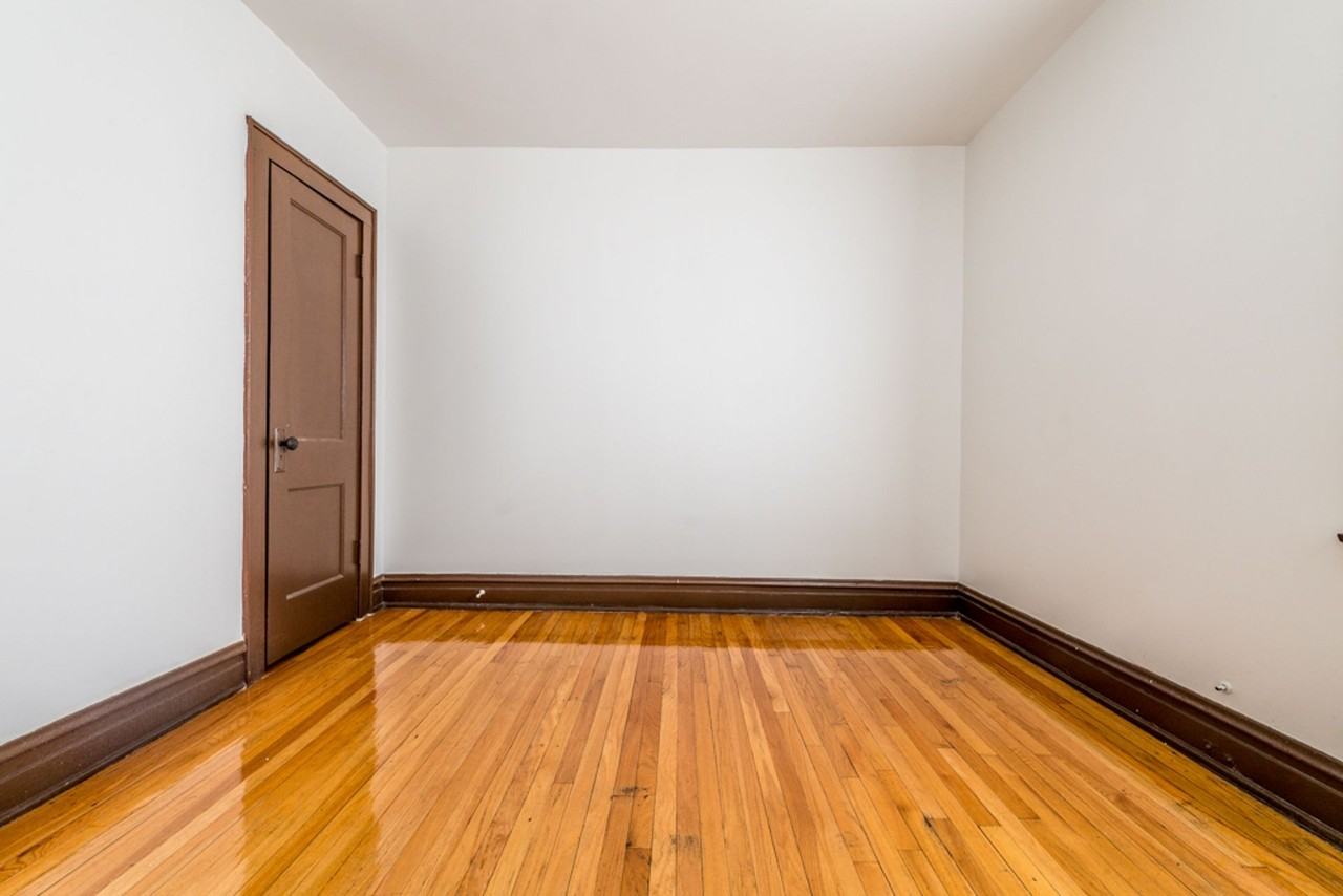 6306 S Fairfield Ave Chicago, IL 60629 - Photo 4 of 22