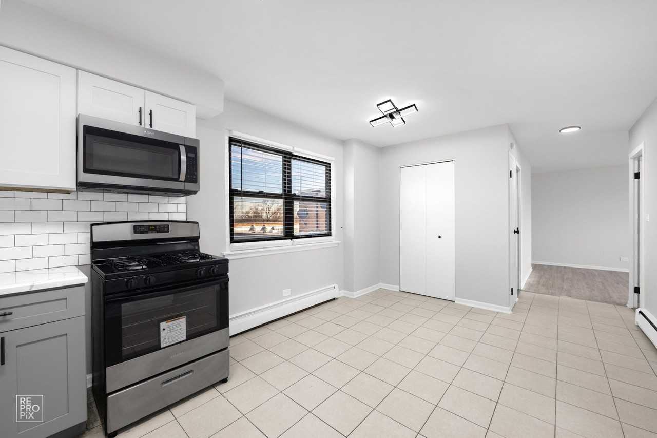 5870 W Lake - Photo 2 of 19