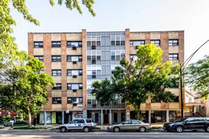 featured image of 5870 W Lake St