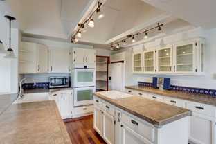 207 Nw Coveland St - Photo 1 of 1