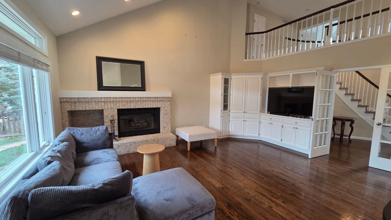 2165 Kincaid Pl - Photo 6 of 47