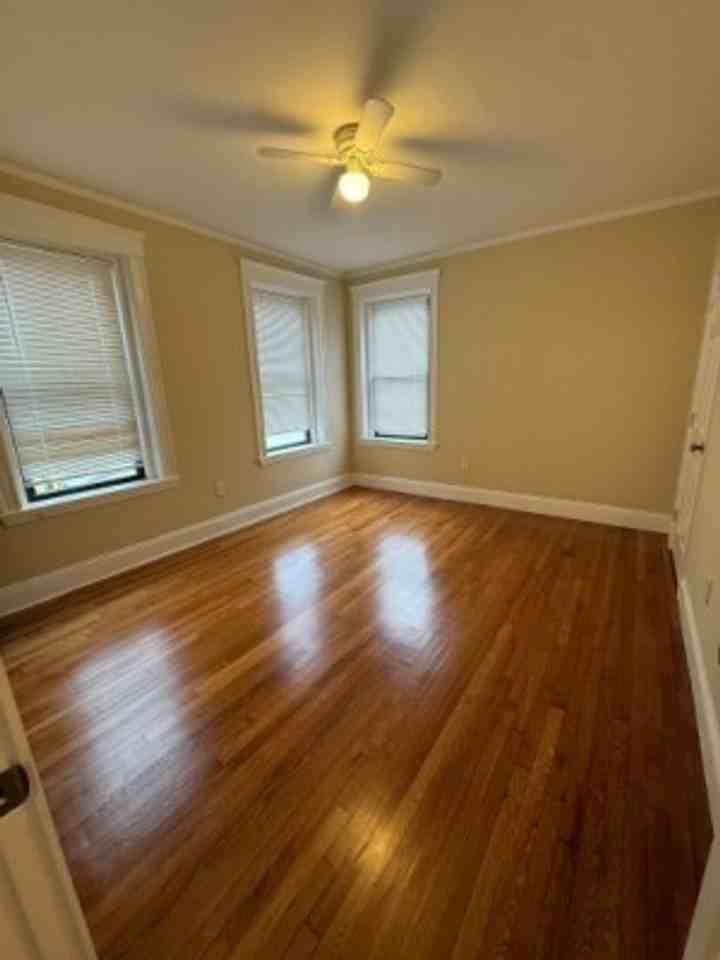 184 Saint Paul St - Photo 5 of 15