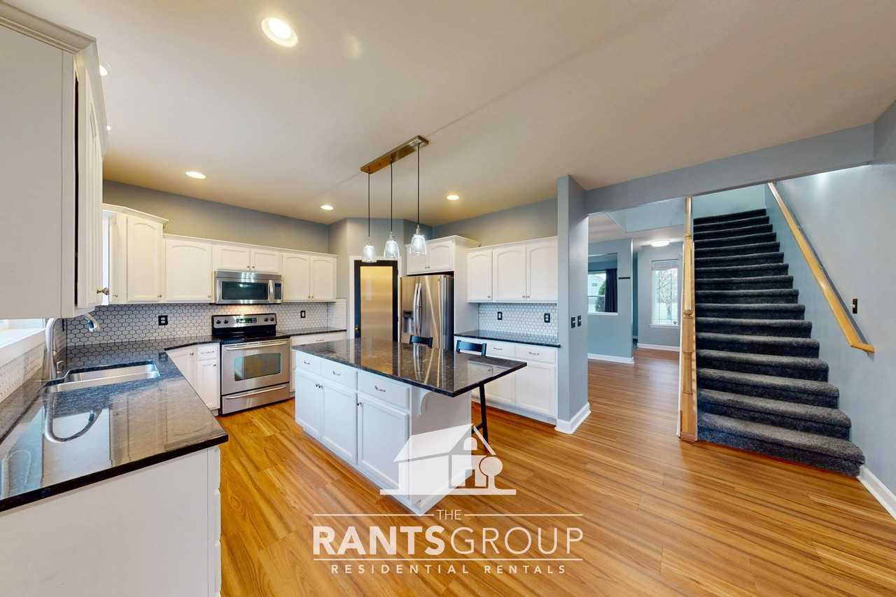 14809 89th Ave Se - Photo 5 of 29