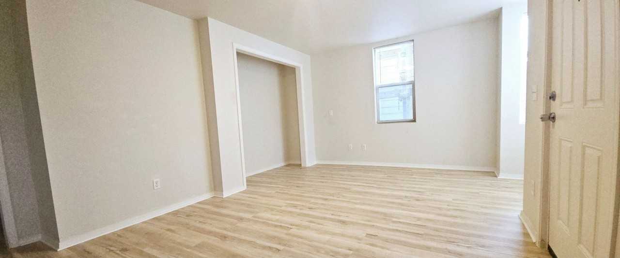 506 20th Ave Lowr - Photo 3 of 14