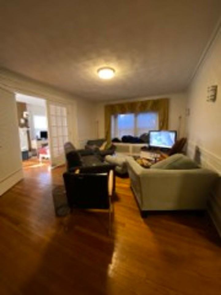 200 Commonwealth Ave - Photo 4 of 11