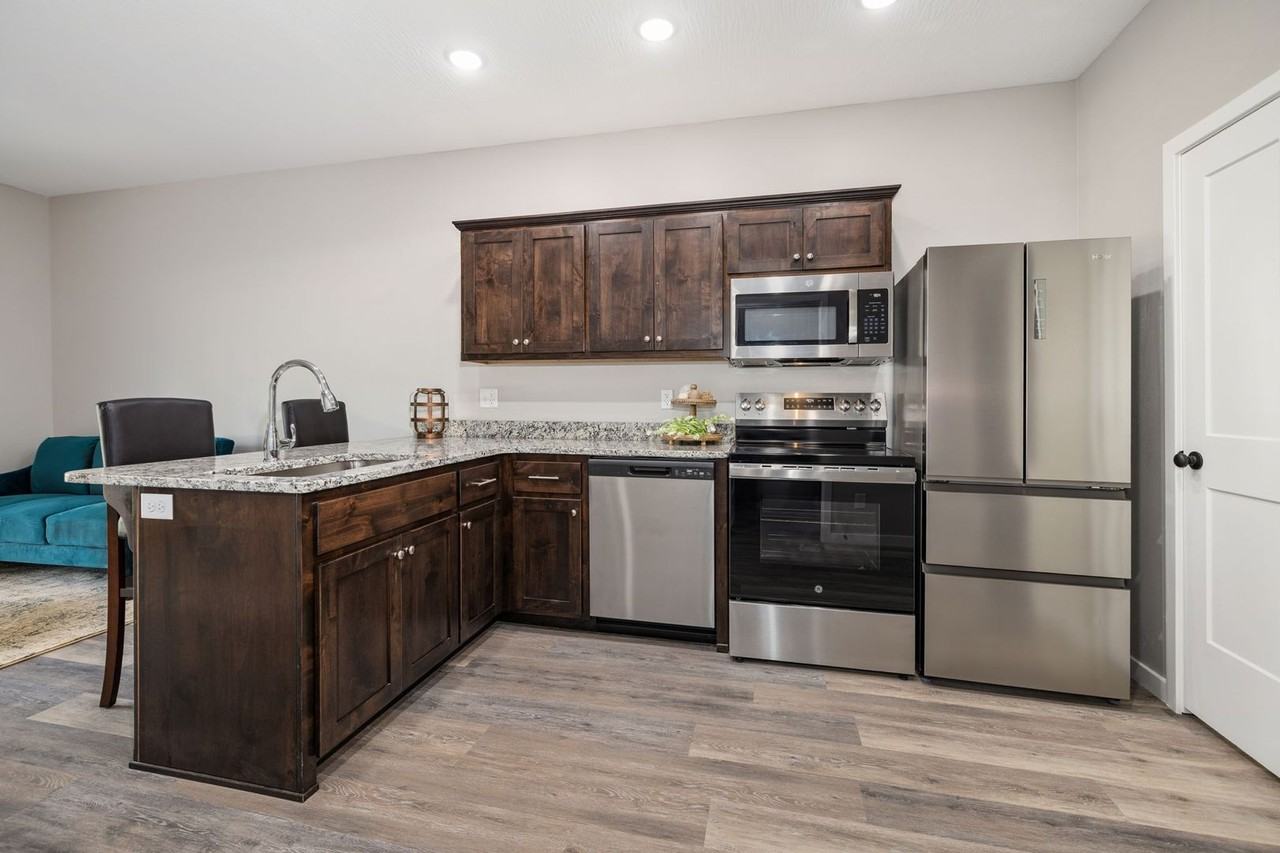 The Vibe Crossing - Photo 2 of 27