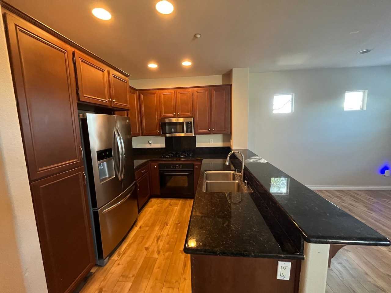 2144 Big Horn Dr - Photo 5 of 16