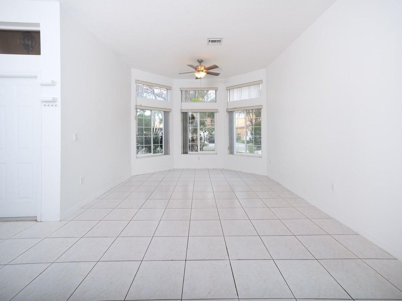 14186 Sw 32nd St - Photo 4 of 14