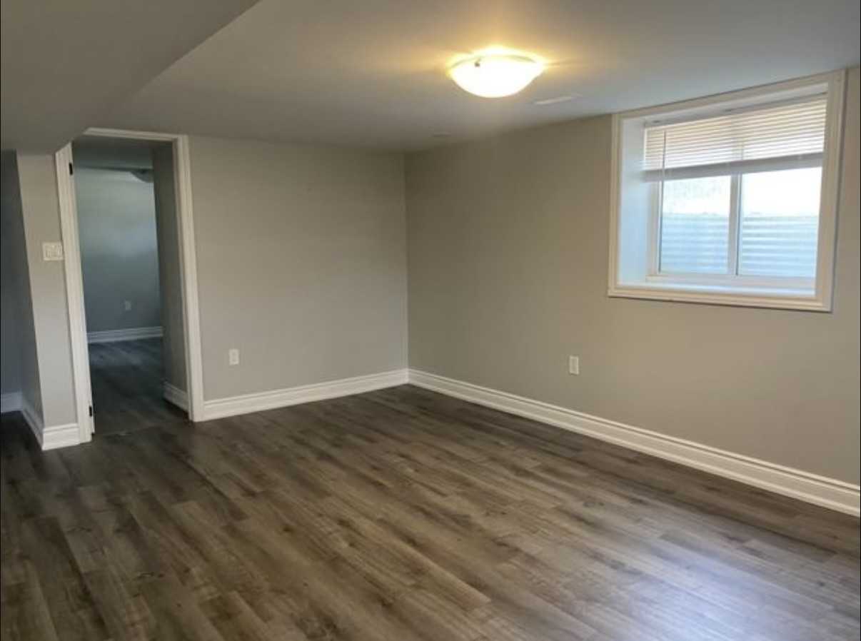 282 East 33rd St - Photo 3 of 11