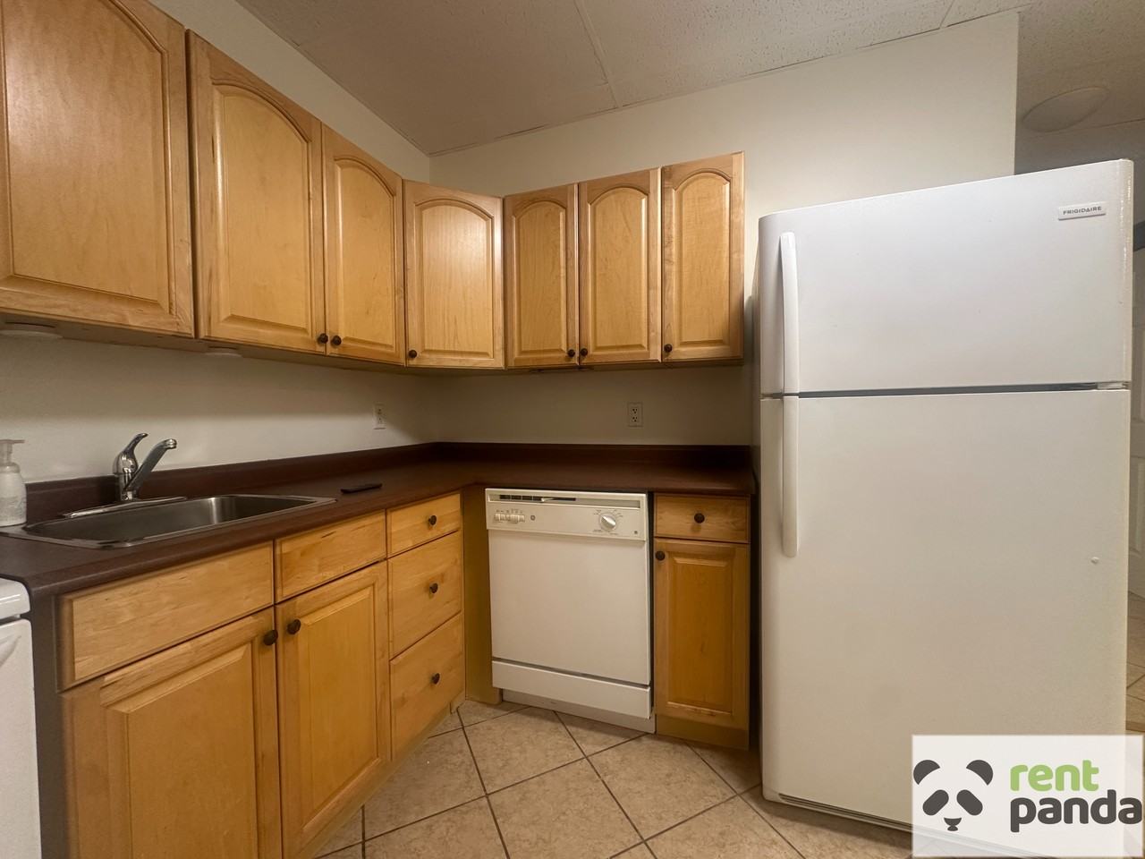 40 King St W - Photo 2 of 13