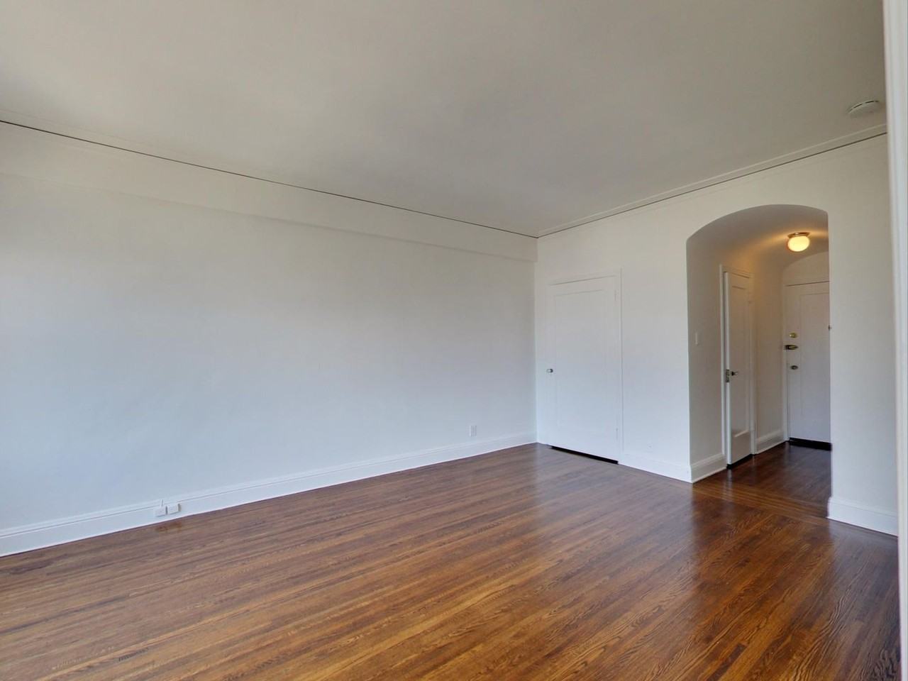 1299 Lombard Street - Photo 6 of 21