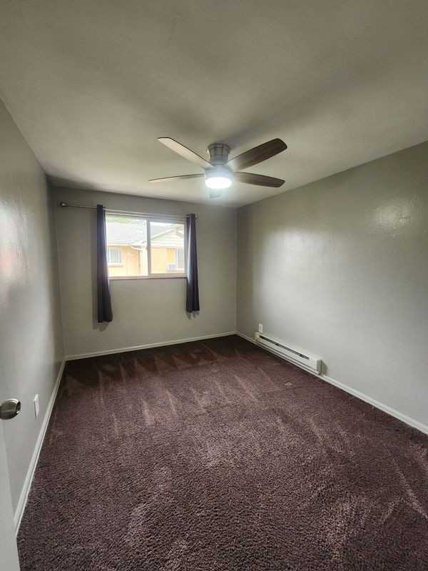 1056 Dayton St - Photo 6 of 11