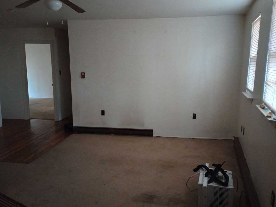 303 S Atlantic Ave E - Photo 2 of 7