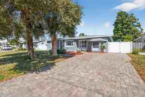 featured image of 4311 25th Ave N