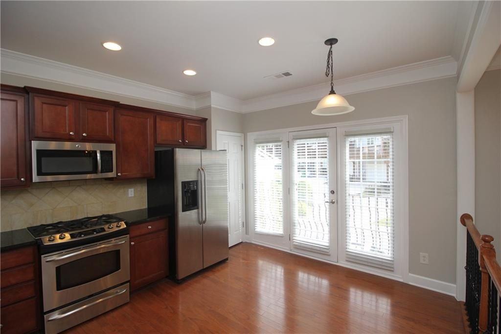 2132 Weldonberry Dr Ne - Photo 3 of 21