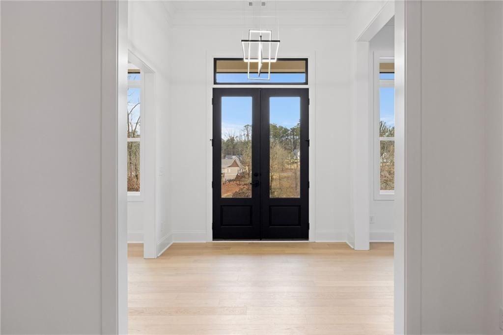 1261 Glen Eagle Dr - Photo 3 of 44