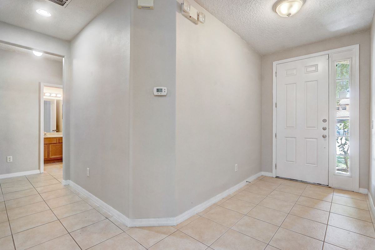 3028 Camino Real Dr S - Photo 3 of 40