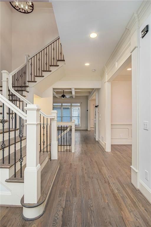 208 Clarion Ave - Photo 3 of 34
