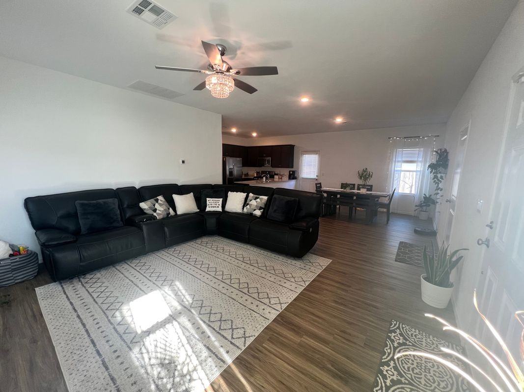 2308 Nightview Dr - Photo 4 of 16