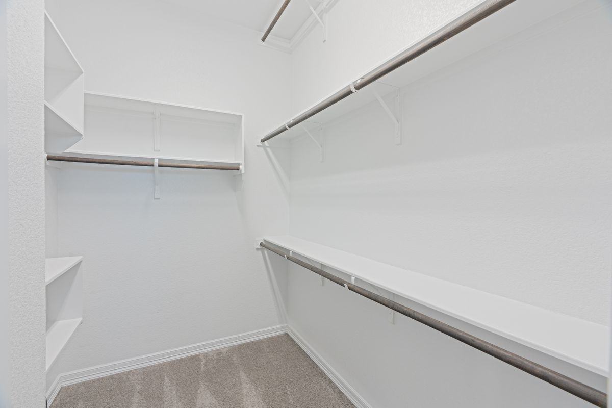 2212 Dillon Pond Ln ##B - Photo 5 of 26