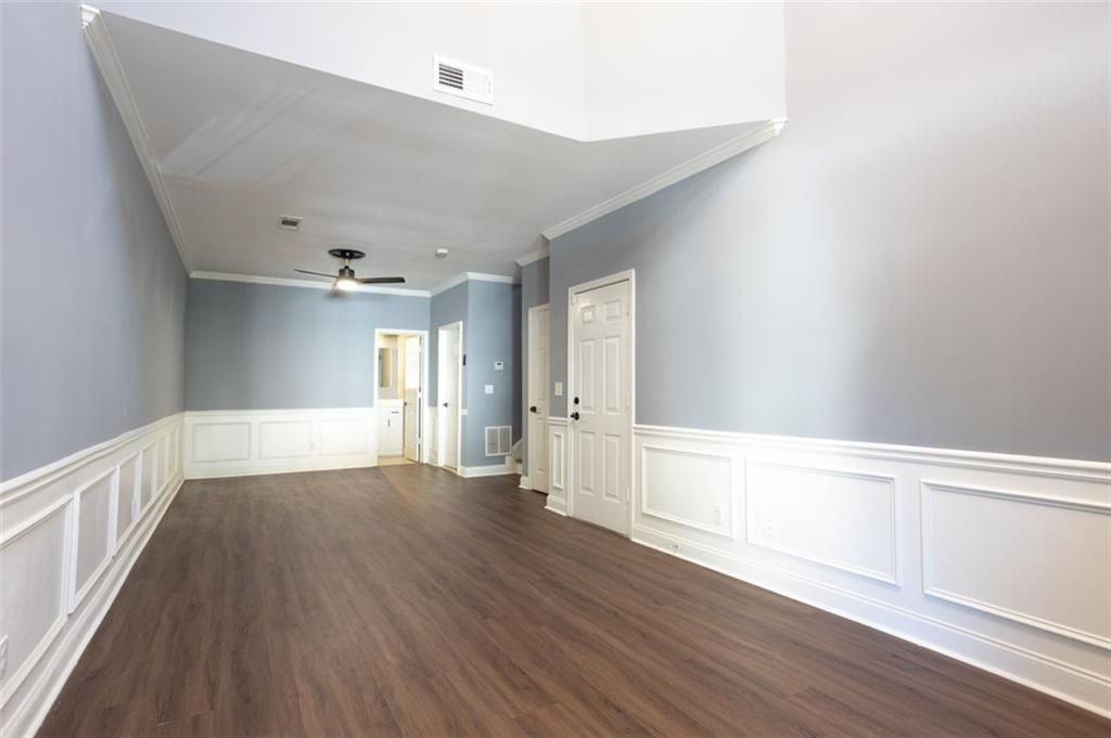 4871 Pinnacle Dr - Photo 3 of 41